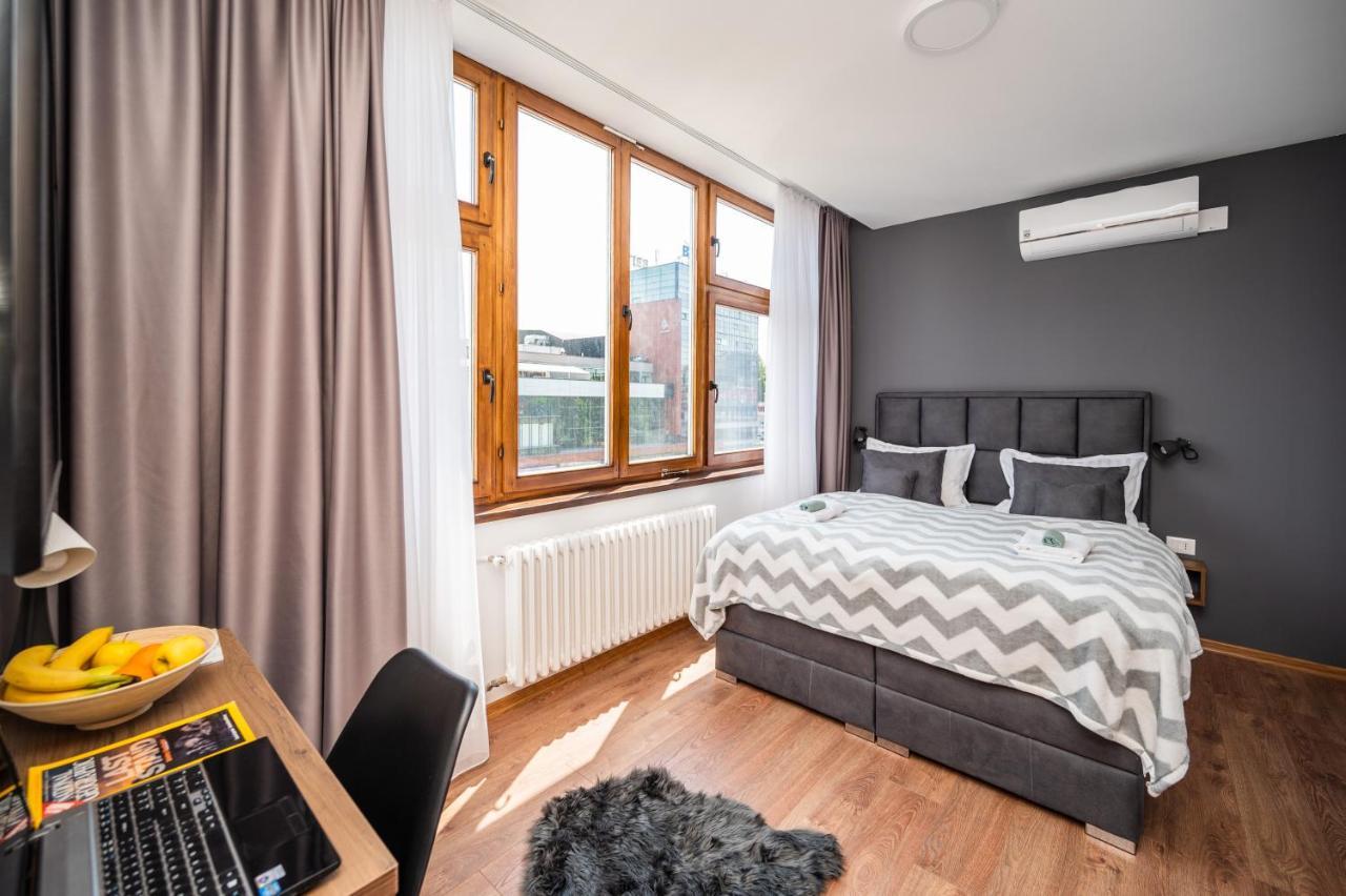 סראייבו Modern And Bright Apartments - Main Street מראה חיצוני תמונה